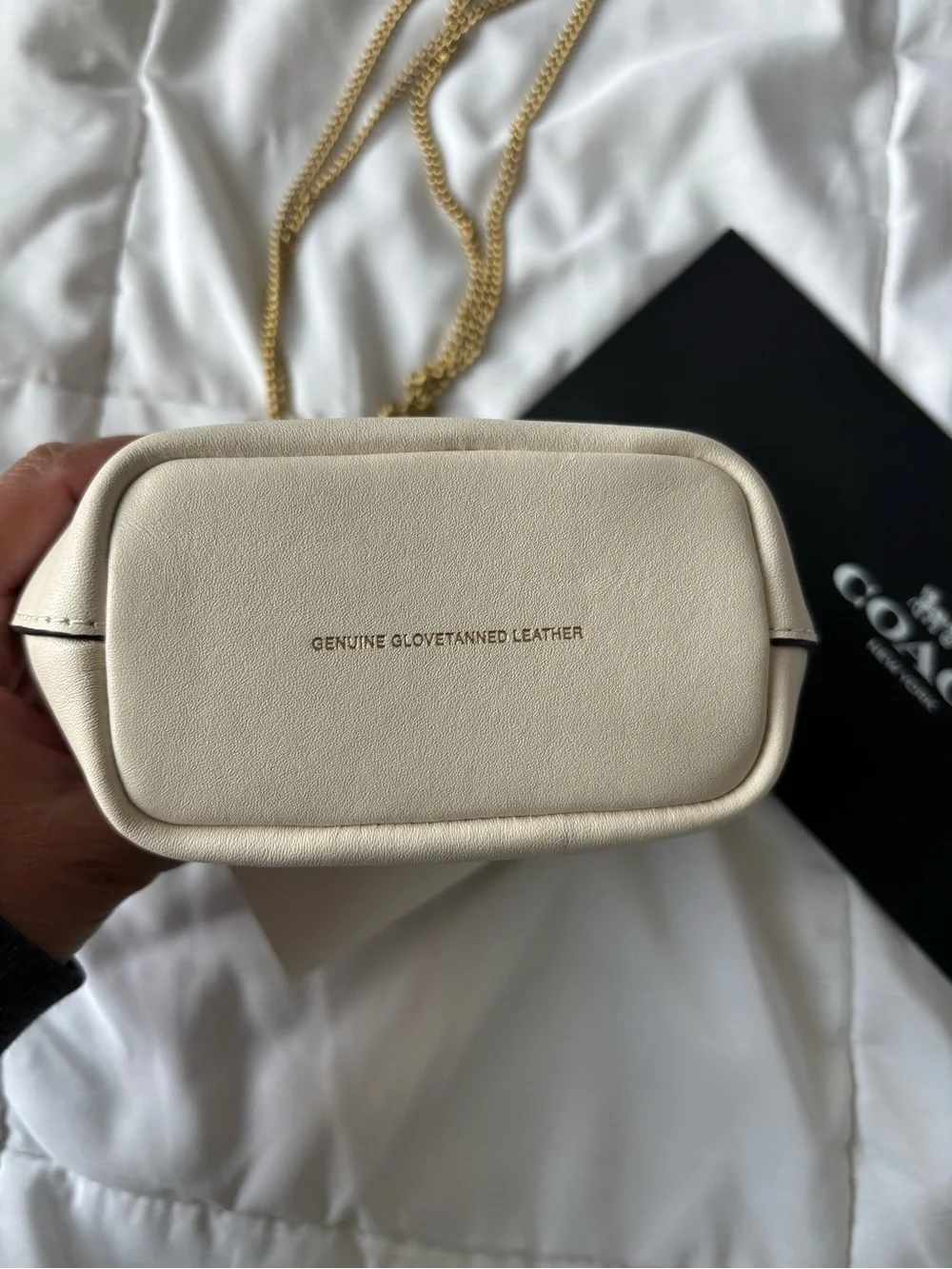 Coach Cream Mickey Kisslock Crossbody with Gold Chain